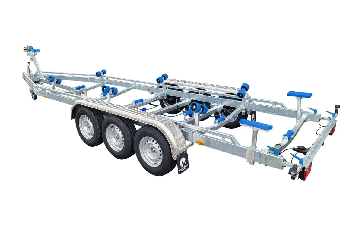 Vlemmix Boottrailer 7,8 m 3x1500 kg