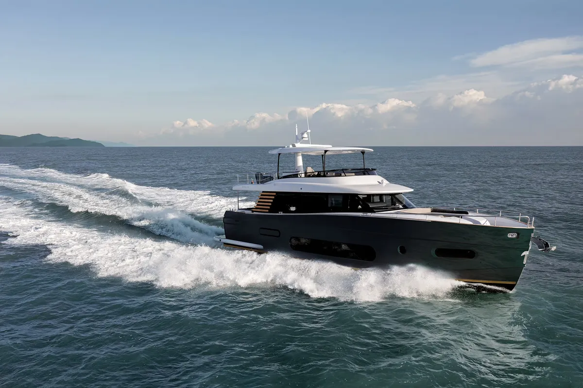 Azimut Magellano 66: Boot varend