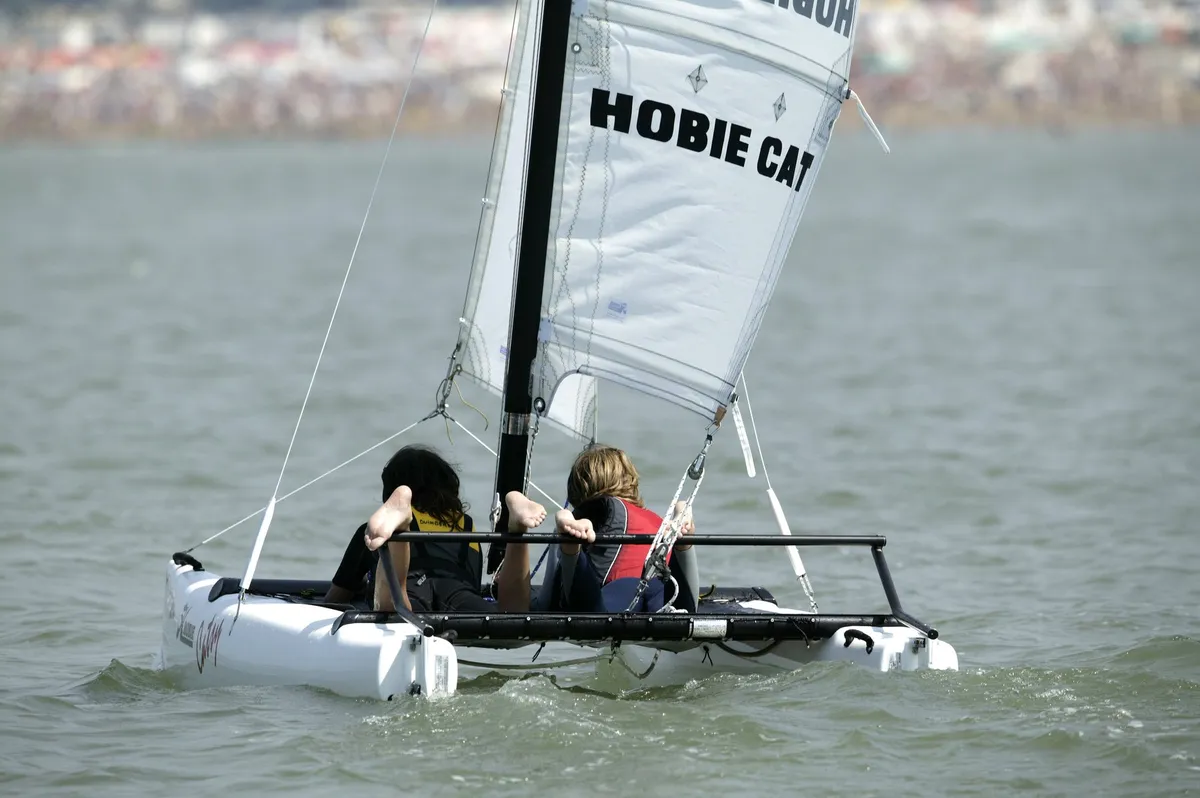 Hobie Catsy: Varend van achteren