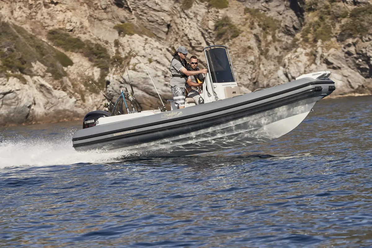 Joker Boat Barracuda 580: Rubberboot vaart snel op zee