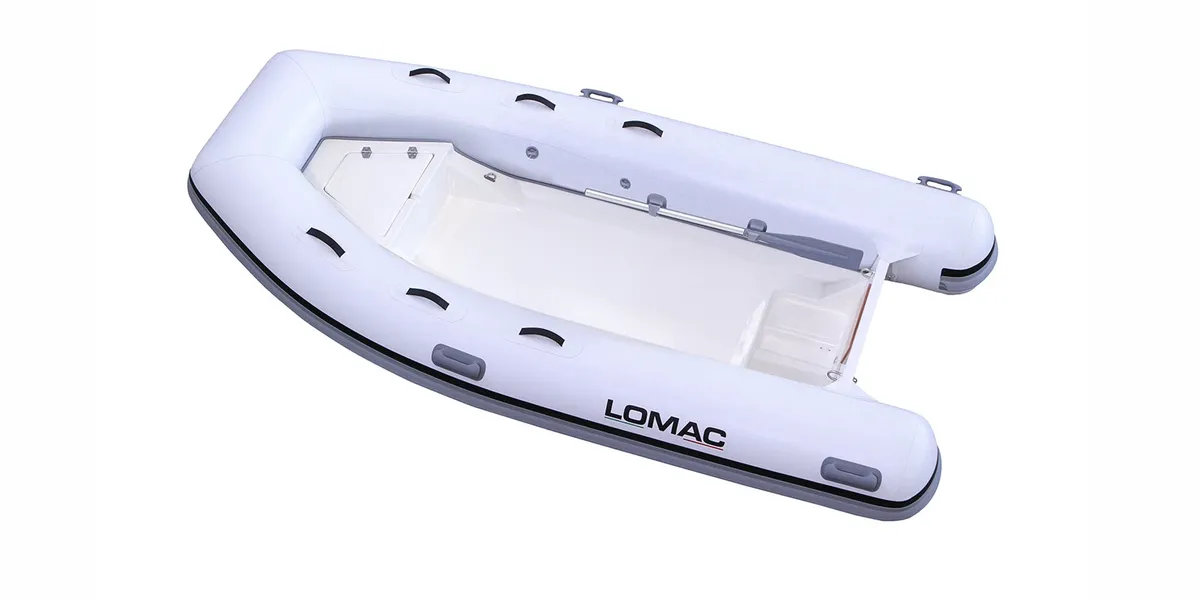 Lomac Tender 350: Opblaasboot met wit rubberdek