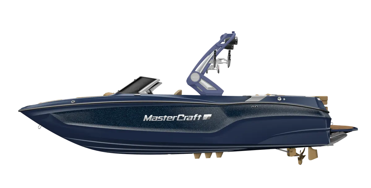 MasterCraft XT23: Zijaanzicht van de boot