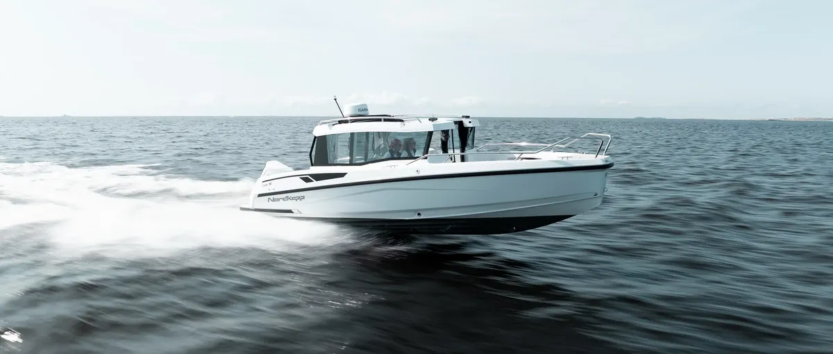 Nordkapp Boats Coupe 780: Boot varend op zee