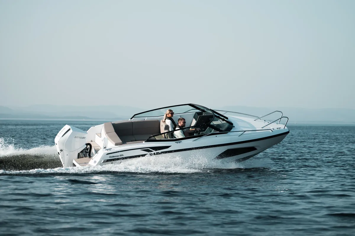 Nordkapp Boats Noblesse 660: Boot varend op zee