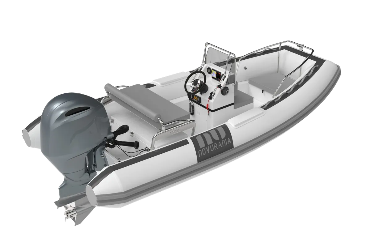 Novurania DL 460: Rubberboot met buitenboordmotor bovenaan