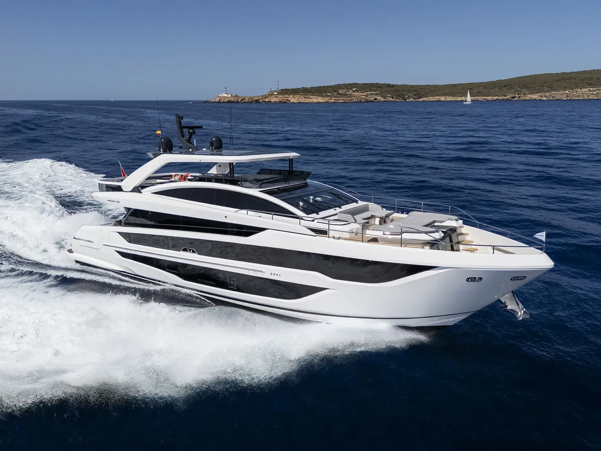 Pearl Yachts Pearl 82: Varend op zee
