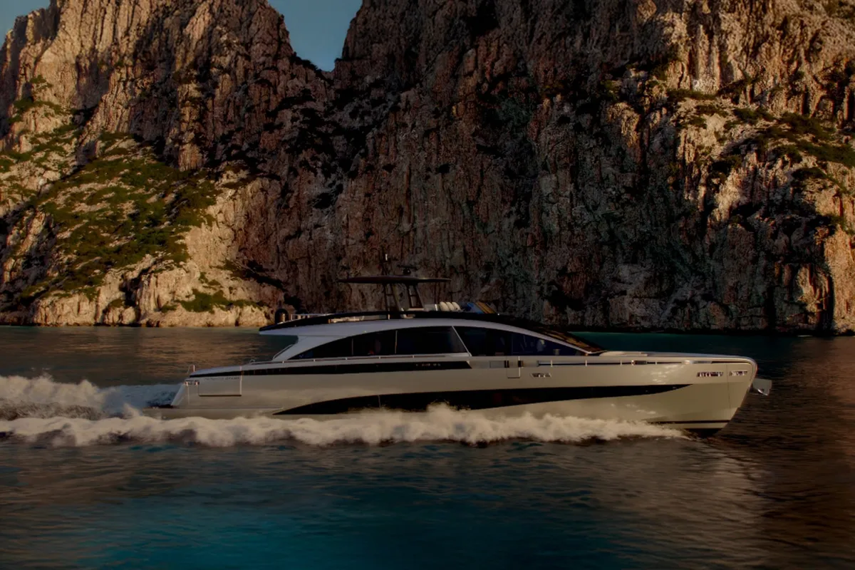 Pershing GTX90 Project: Boot varend tussen rotsen