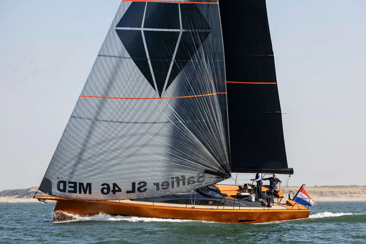 Saffier Yachts SL 46 MED | NORTH: Zeilboot varend op zee