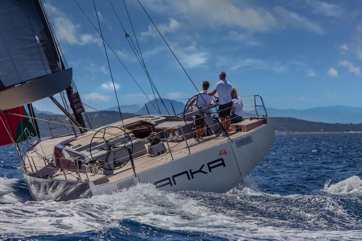 Solaris Yachts 64RS: Zeilboot varend op zee